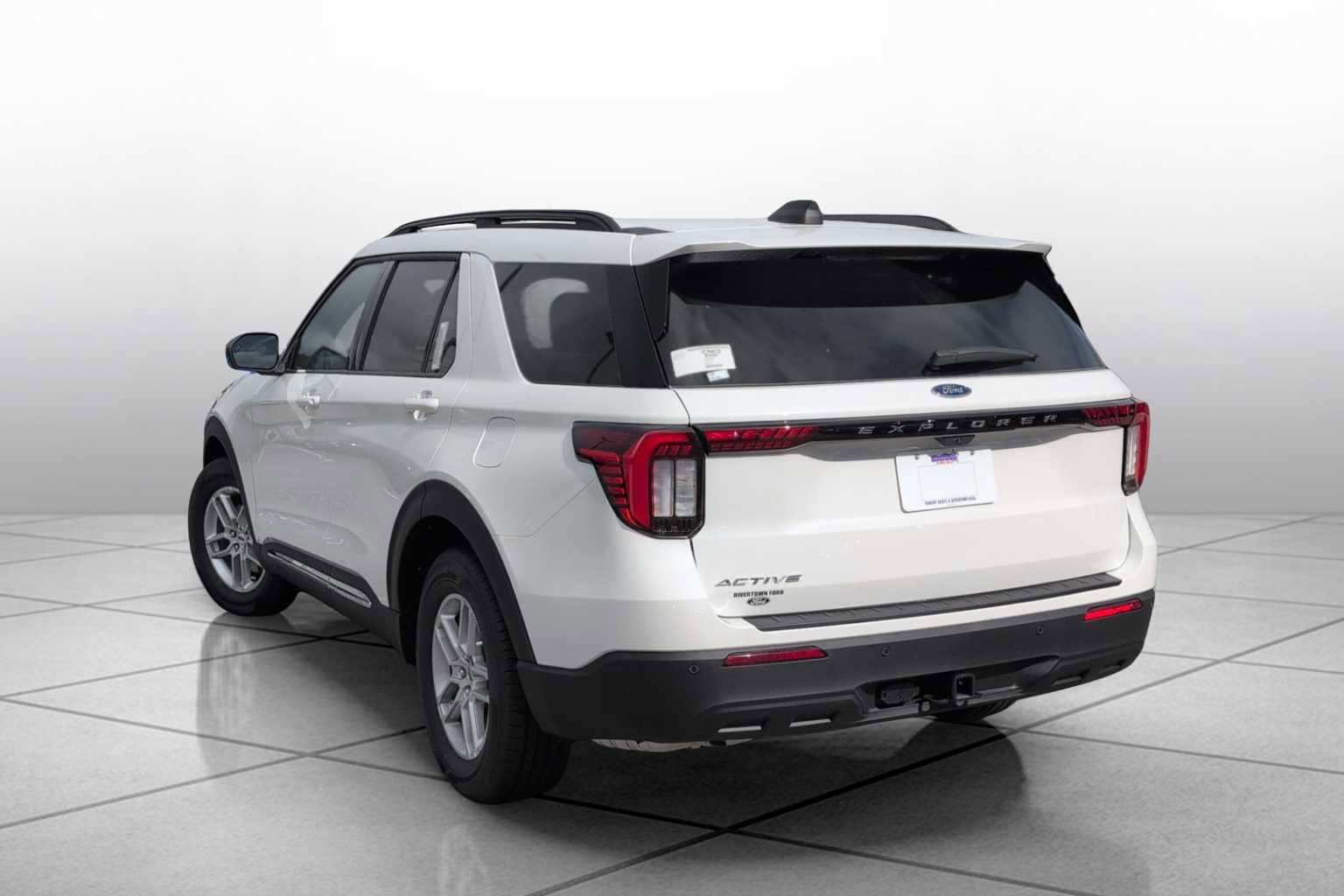 New 2025 Ford Explorer Active image 15