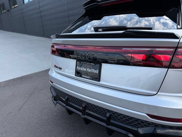 Used 2026 Audi RS Q8 performance AWD/4WD image 40