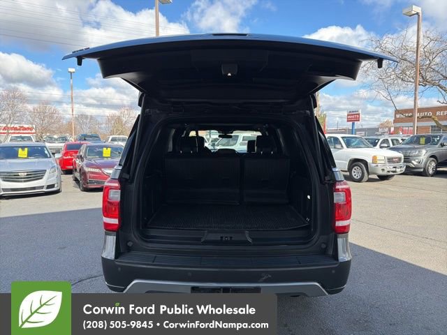 Used 2021 Ford Expedition Max XLT image 32