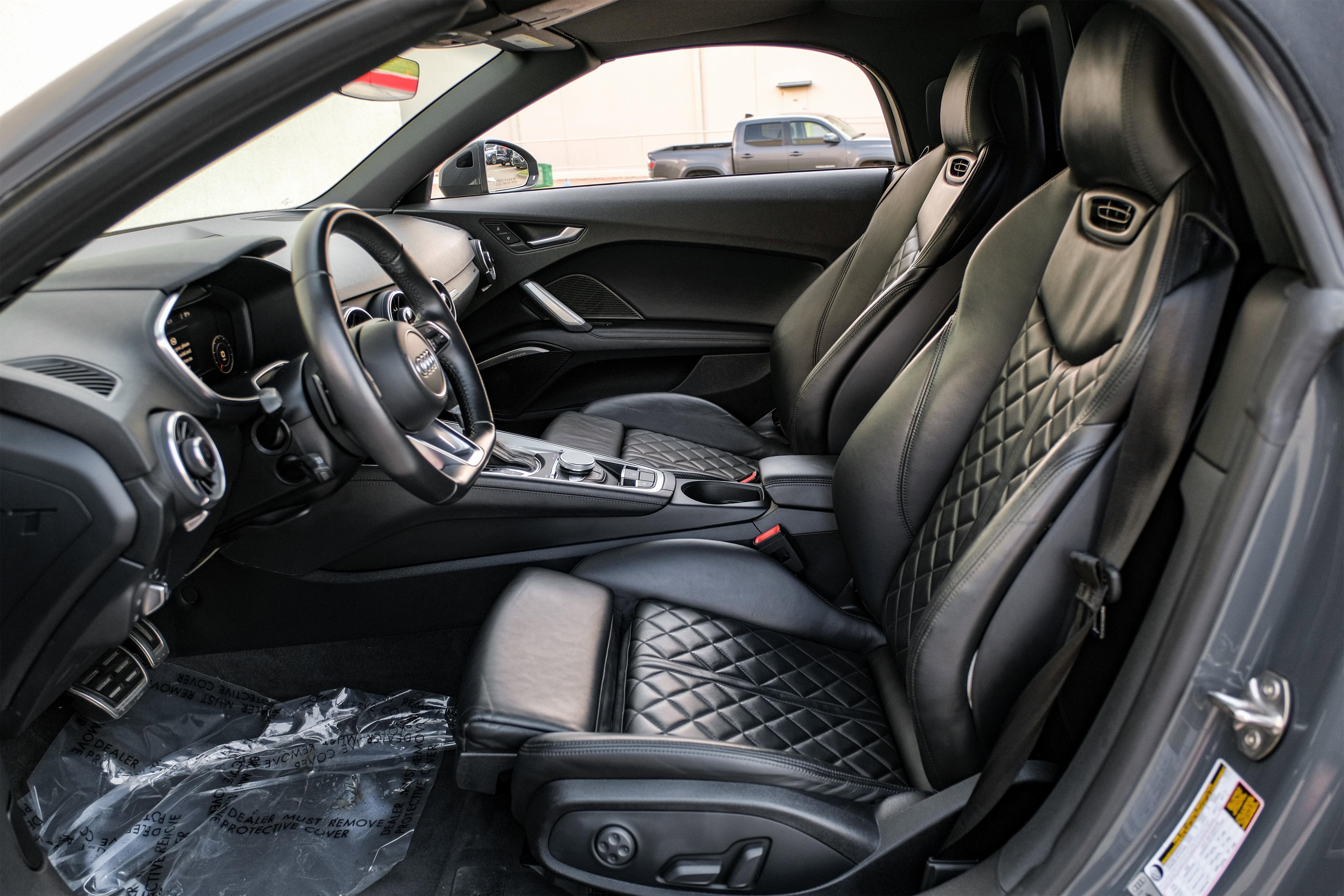 Used 2017 Audi TT 2.0T w/ Technology Package image 3