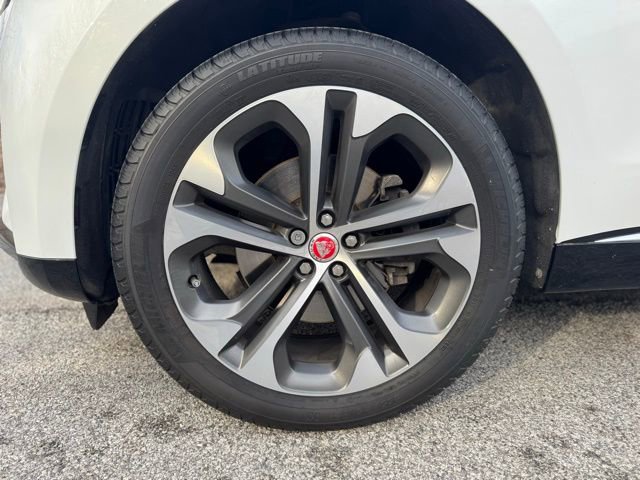 Certified 2023 Jaguar F-PACE S AWD/4WD image 2