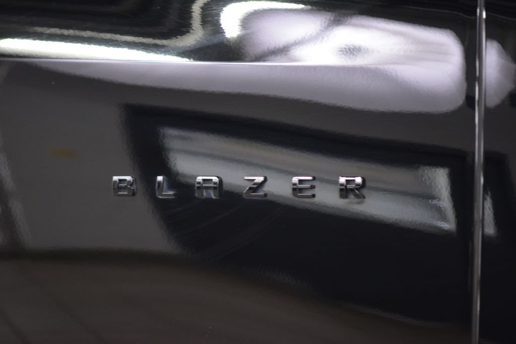 Used 2020 Chevrolet Blazer RS AWD/4WD image 17