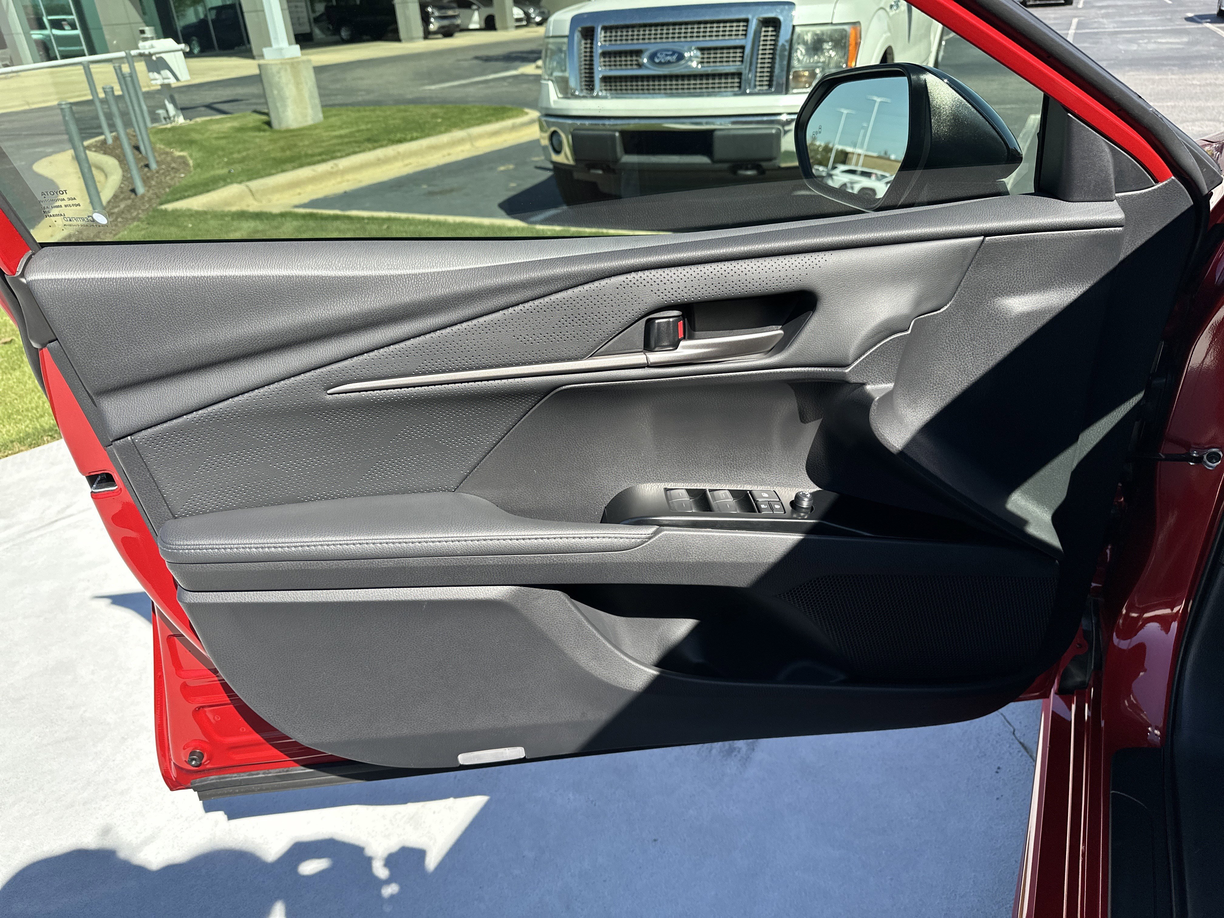 Used 2026 Toyota Camry XSE image 14