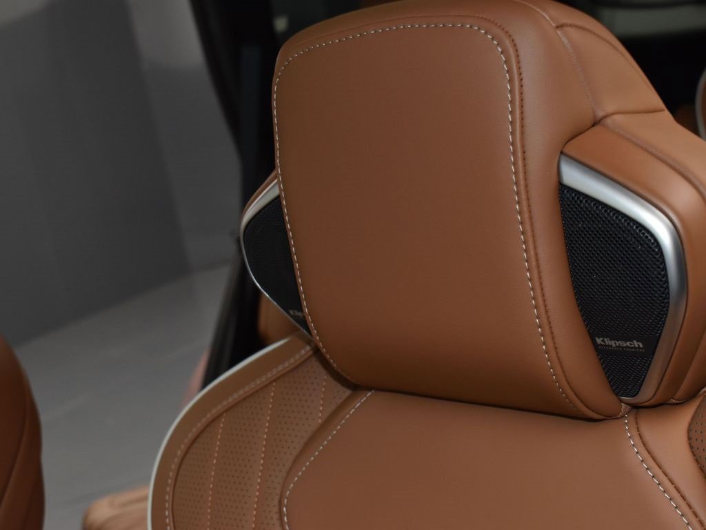 New 2026 INFINITI QX60 Autograph w/ Dark Cargo Package image 16