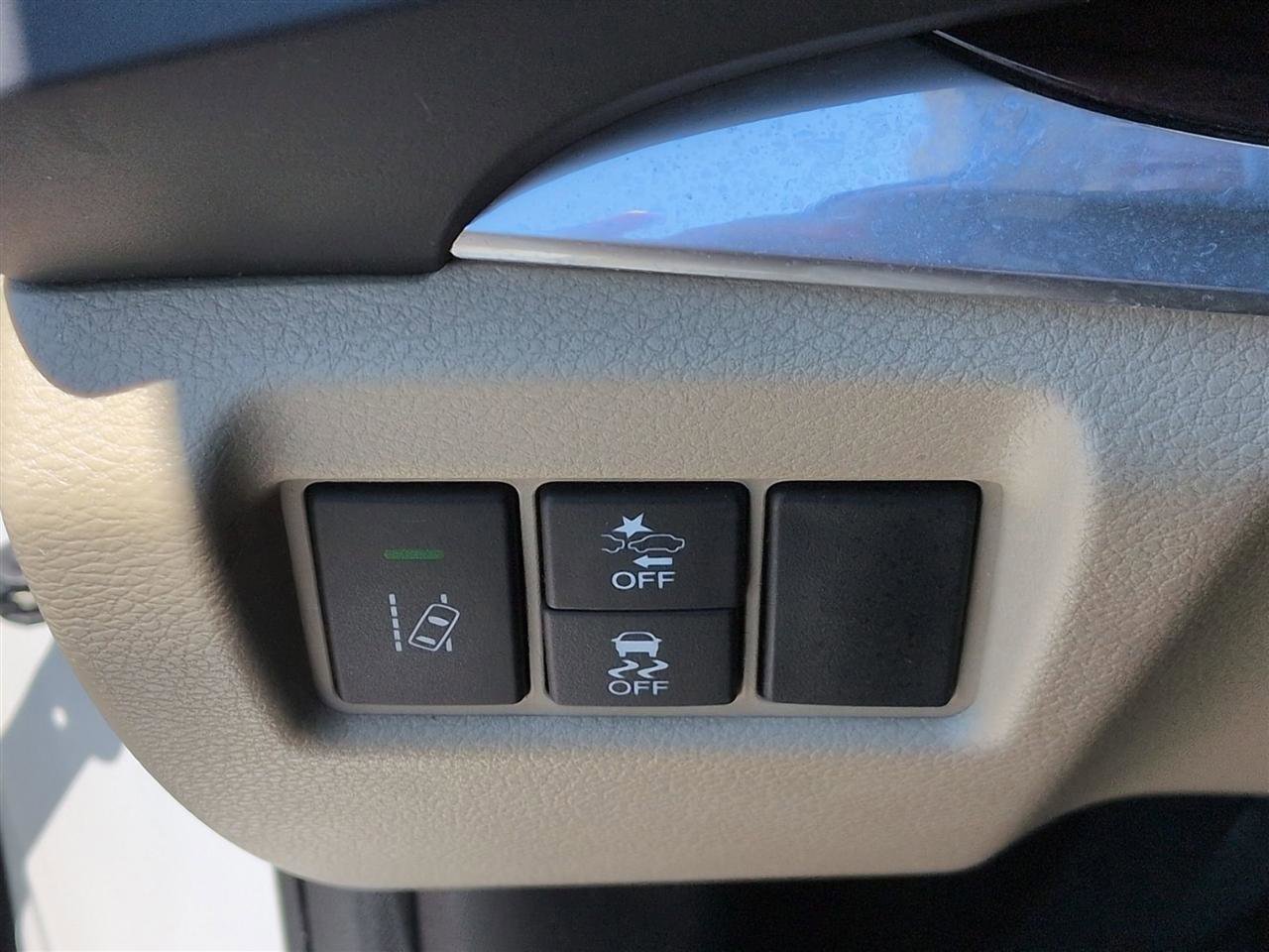 Used 2016 Acura MDX FWD image 17