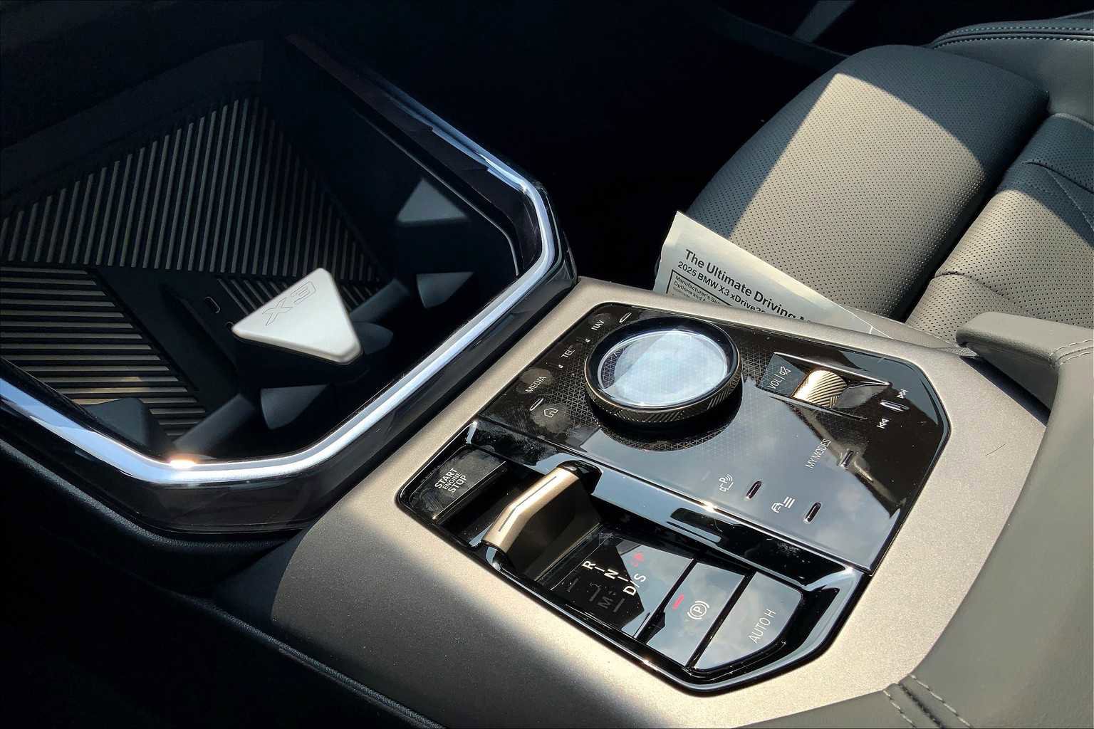New 2025 BMW X3 xDrive30i w/ Premium Package image 7