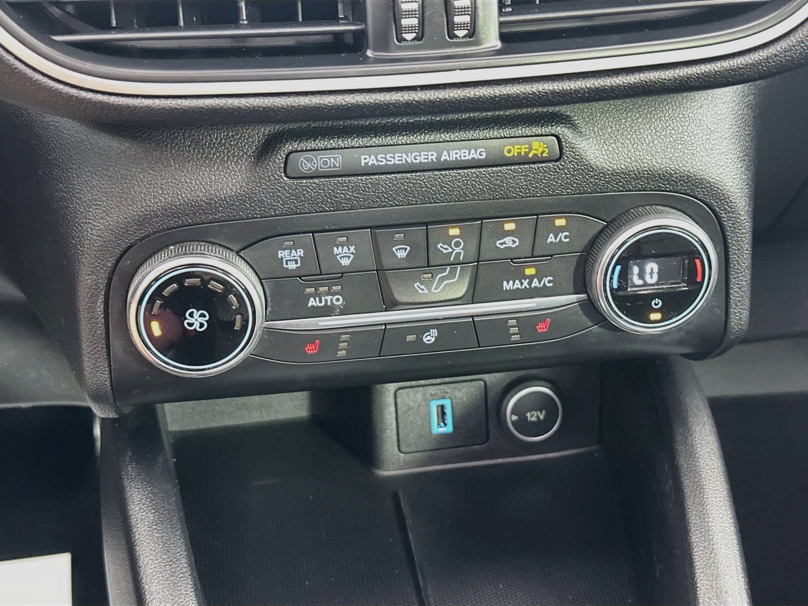 Used 2020 Ford Escape SEL AWD/4WD image 16