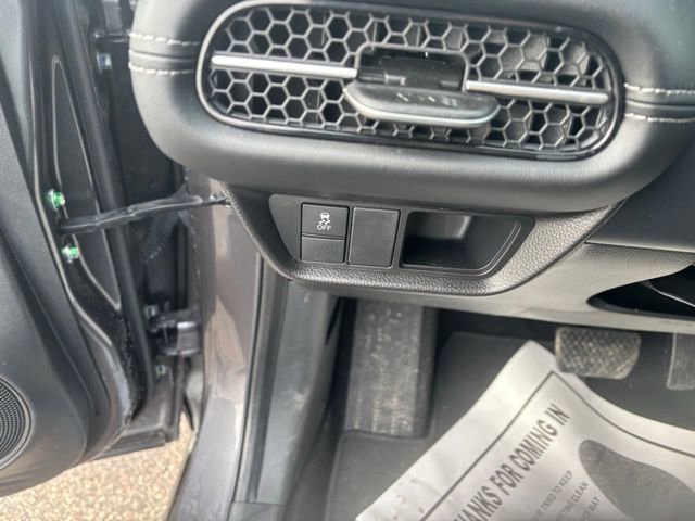 Used 2024 Honda HR-V EX-L image 9