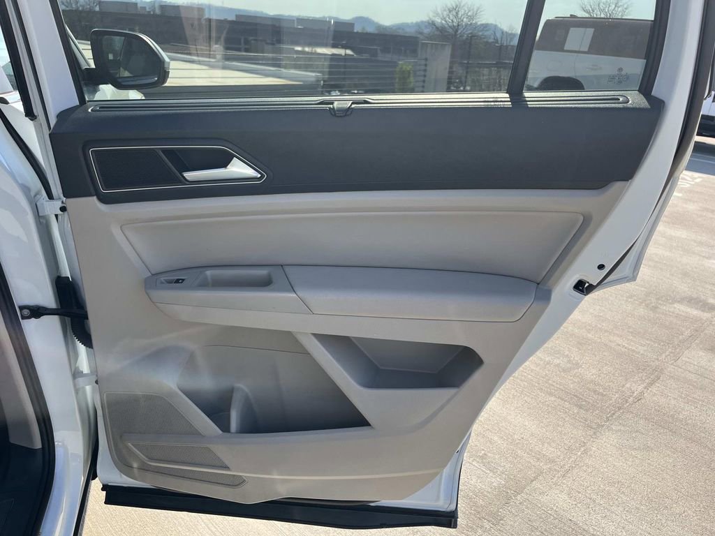 Used 2019 Volkswagen Atlas SEL AWD/4WD image 21