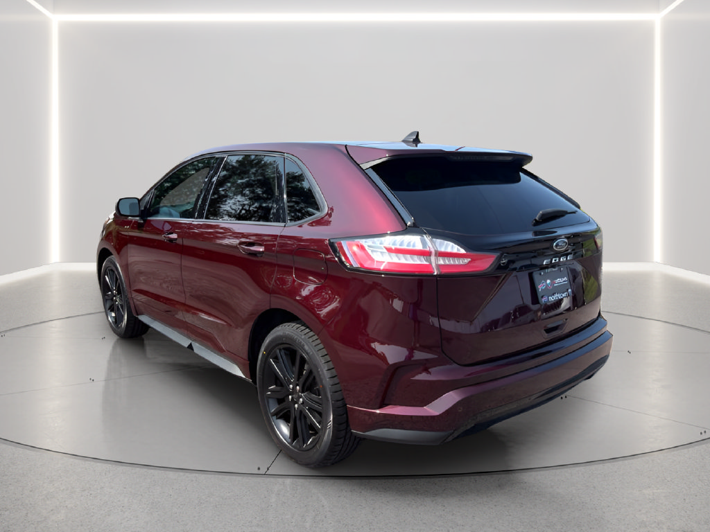Used 2023 Ford Edge ST-Line AWD/4WD image 8