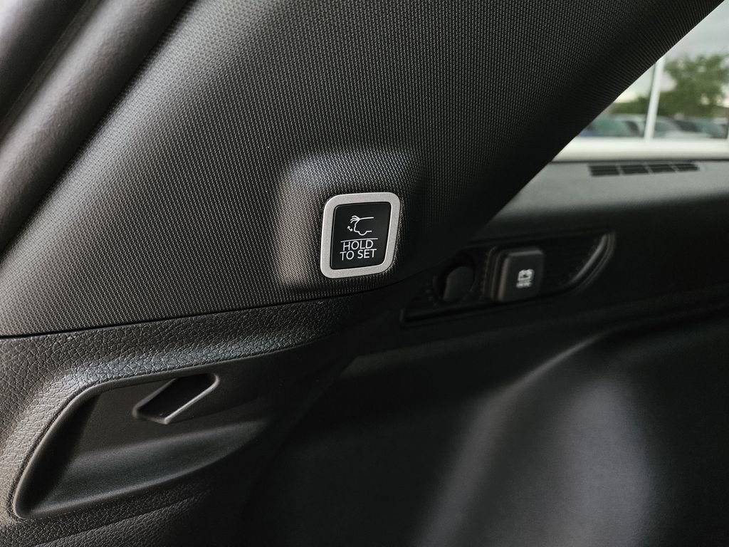 New 2026 Jeep Grand Cherokee Limited image 10