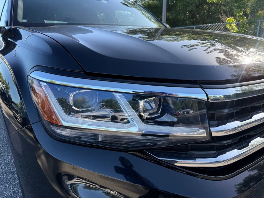 Used 2022 Volkswagen Atlas Cross Sport SE image 4