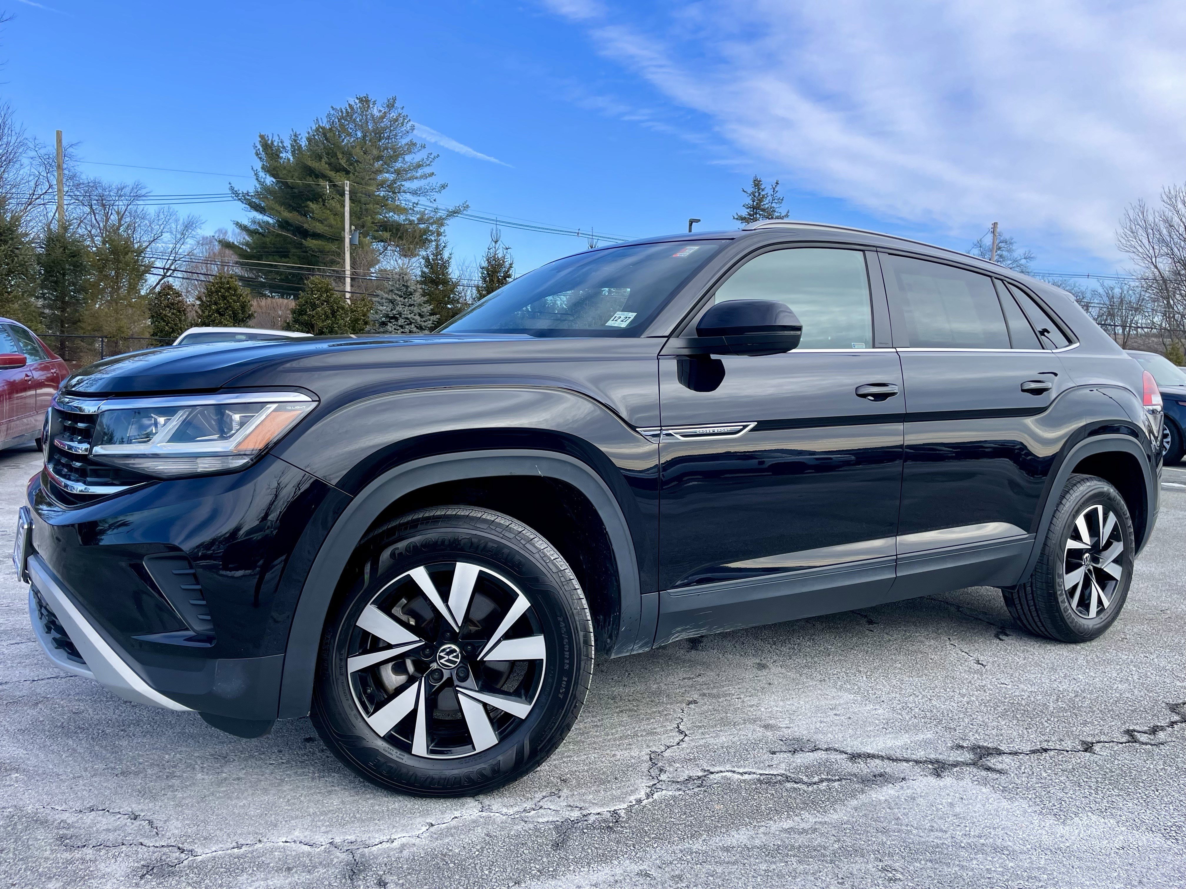 Used 2022 Volkswagen Atlas Cross Sport SE image 34