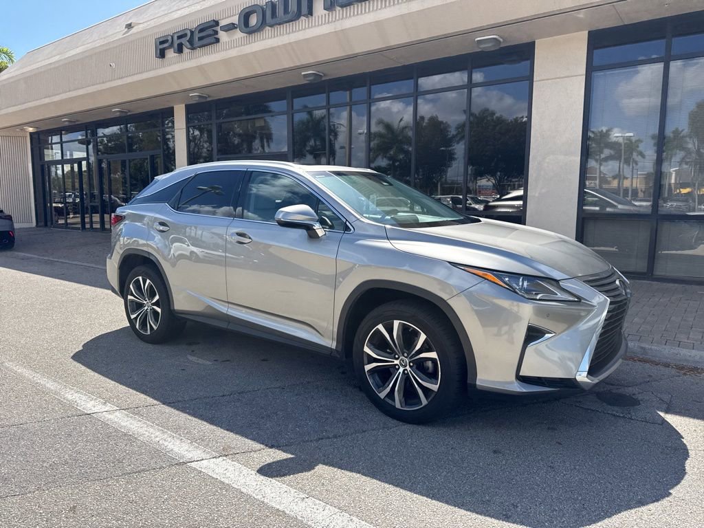 Used 2018 Lexus RX 350 FWD w/ Premium Package image 3