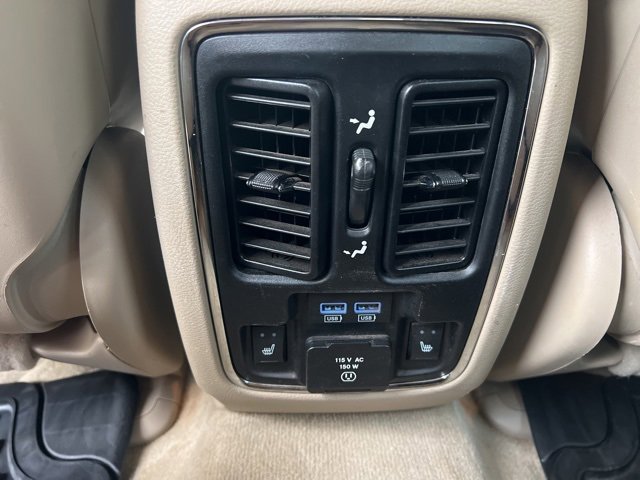 Used 2015 Jeep Grand Cherokee Overland w/ Advanced Technology Group image 18