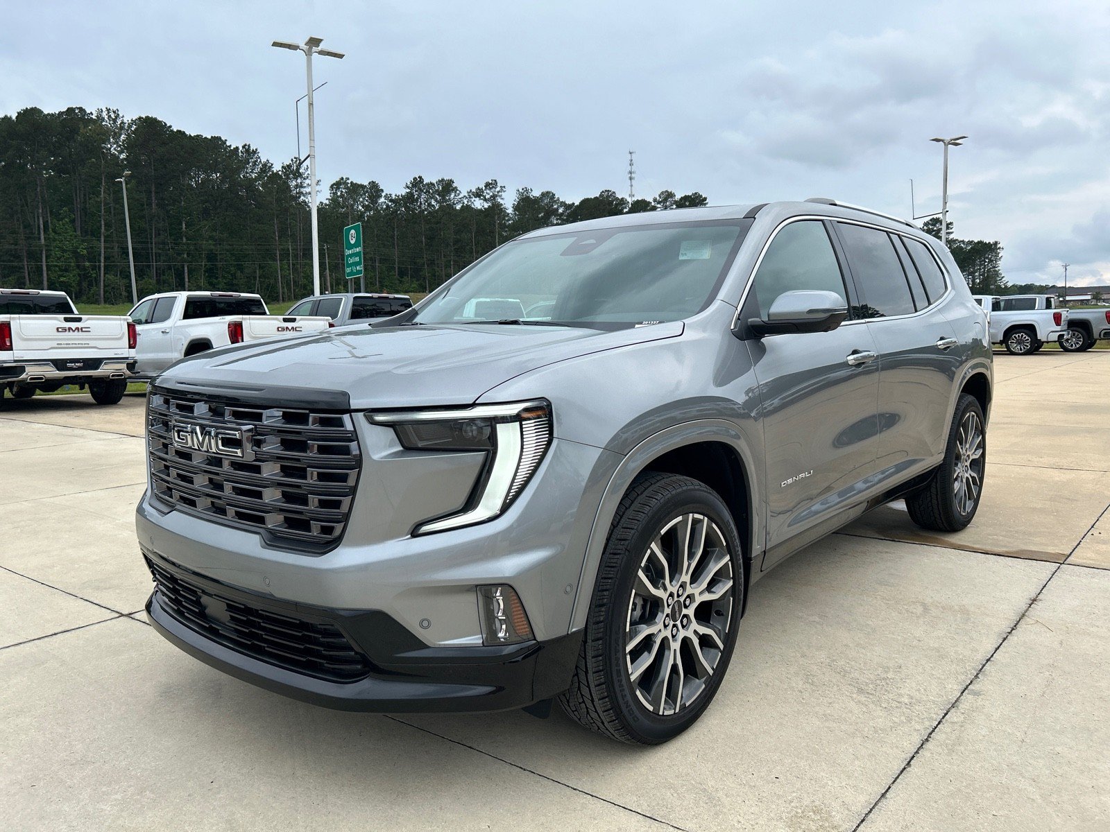 New 2026 GMC Acadia Denali Ultimate w/ LPO, Floor Liner Package