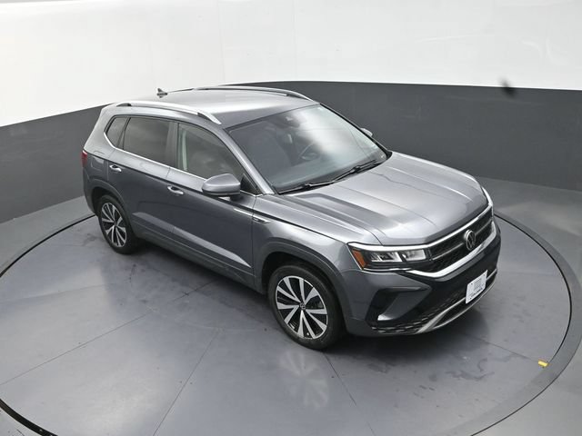 Used 2022 Volkswagen Taos SE AWD/4WD image 11