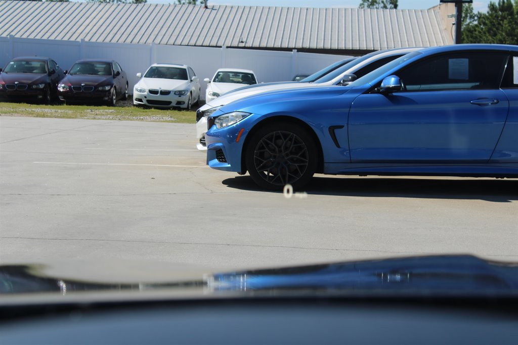 Used 2011 BMW 550i Sedan RWD image 25