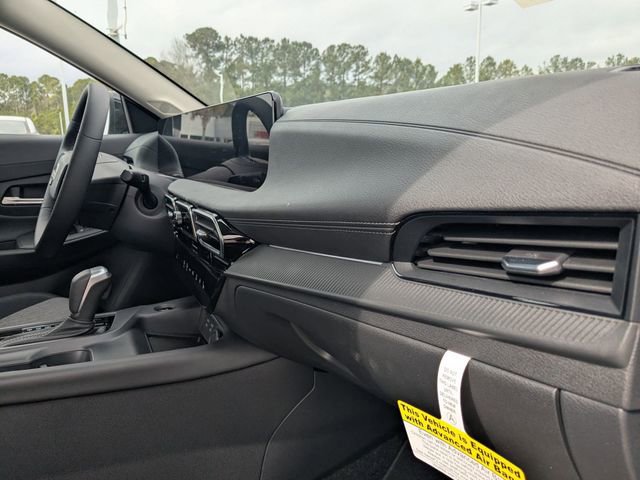 New 2026 Nissan Sentra SV w/ SV Convenience Package FWD image 35