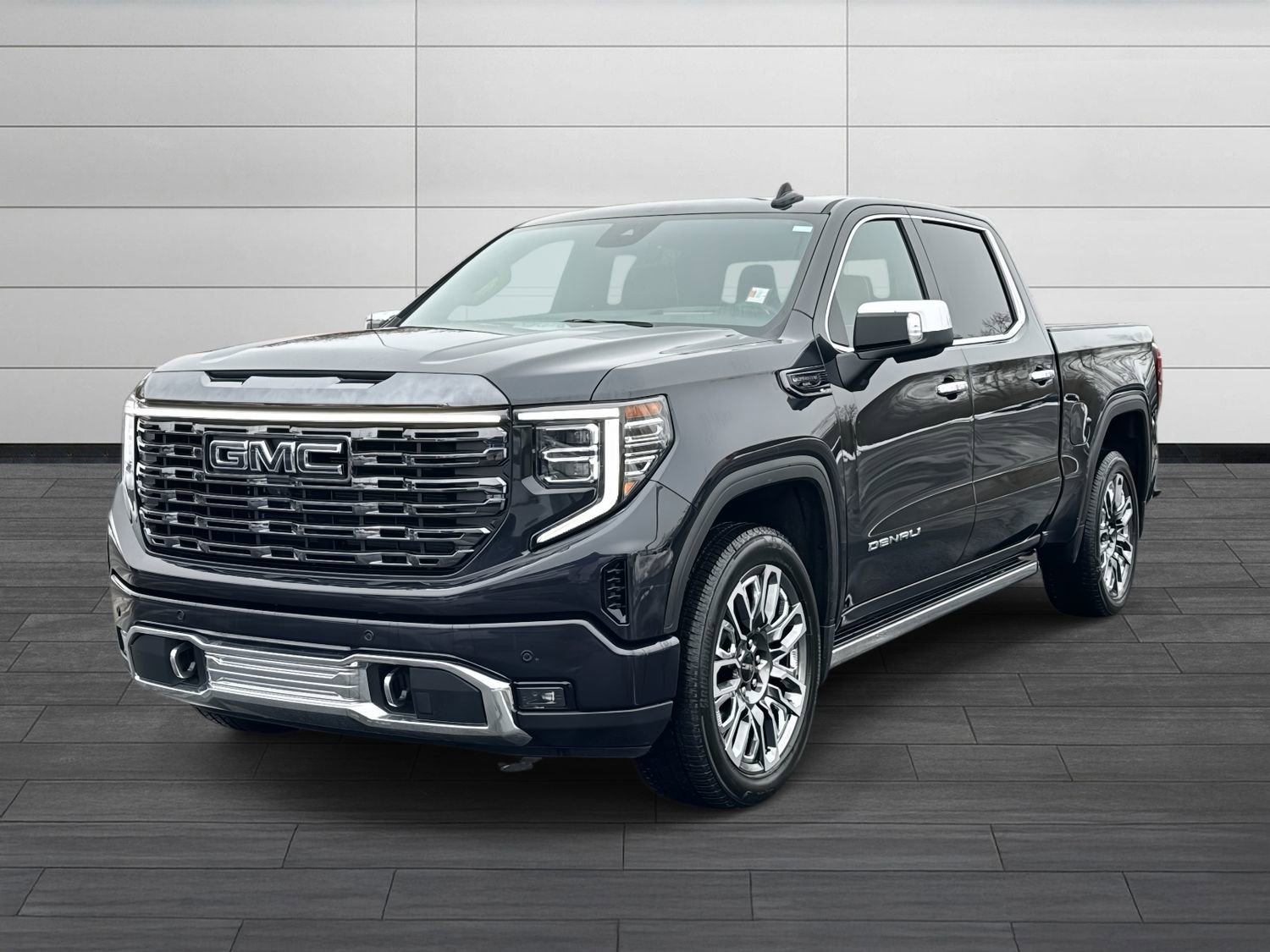 Used 2024 GMC Sierra 1500 Denali Ultimate image 8
