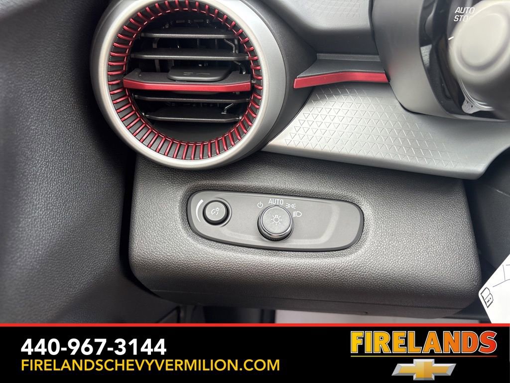 New 2026 Chevrolet Trax RS w/ Driver Confidence Package image 17