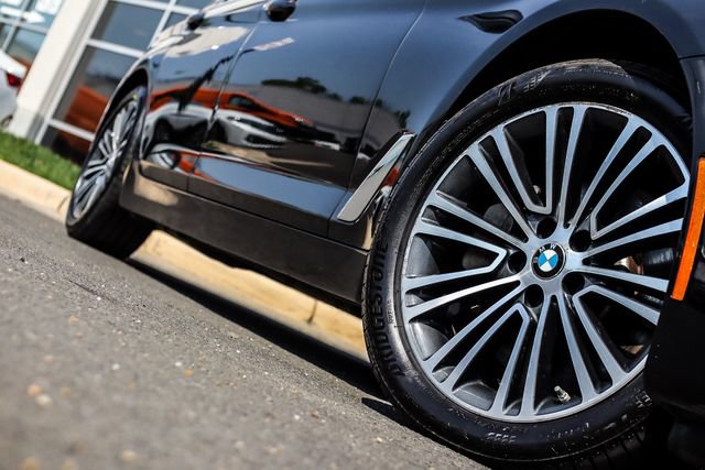Used 2019 BMW 530i xDrive w/ Convenience Package AWD/4WD image 14