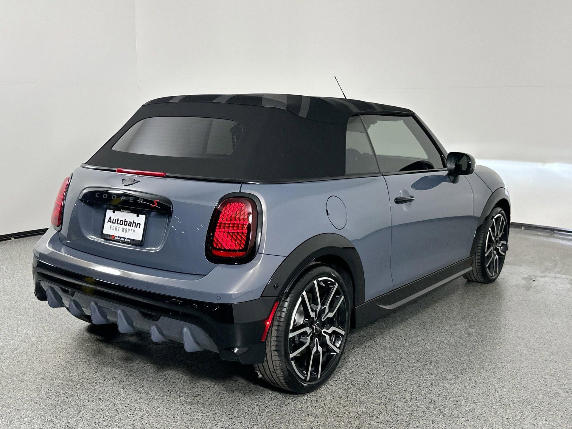 New 2026 MINI Cooper S image 5