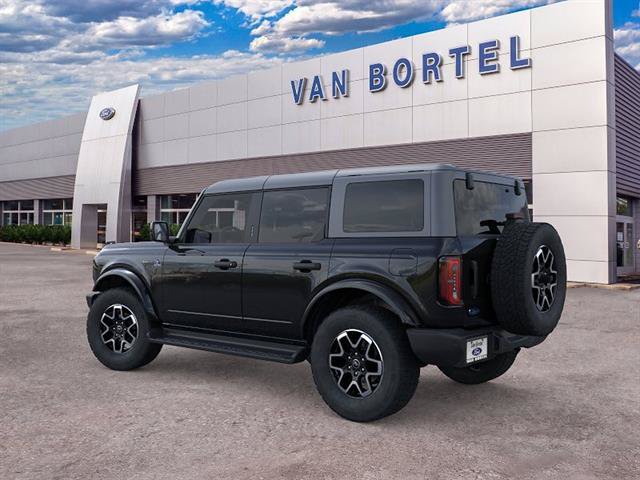 New 2026 Ford Bronco Outer Banks AWD/4WD image 4