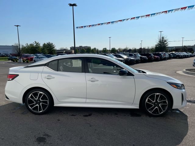 Used 2024 Nissan Sentra SR FWD image 6