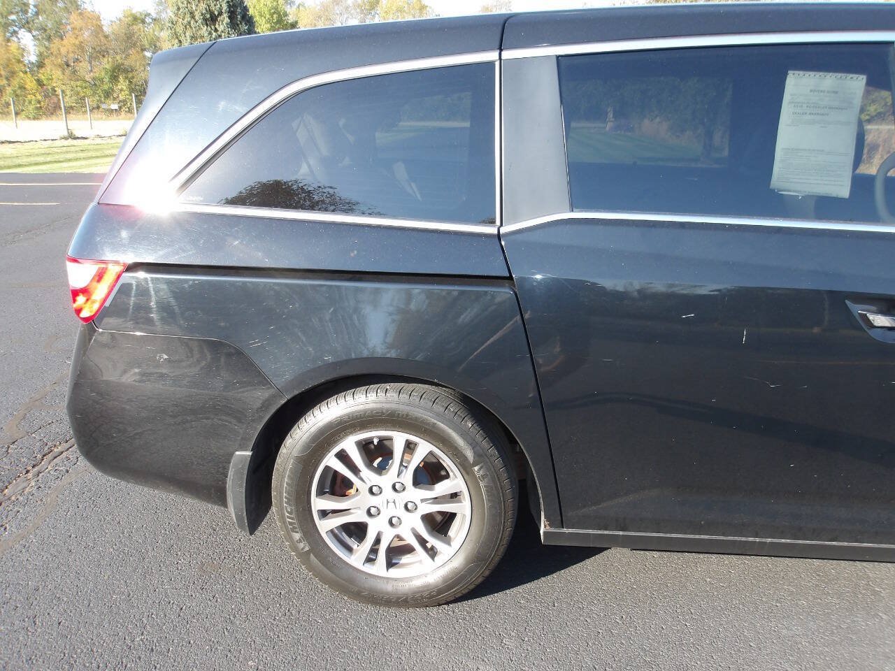 Used 2011 Honda Odyssey EX-L image 37