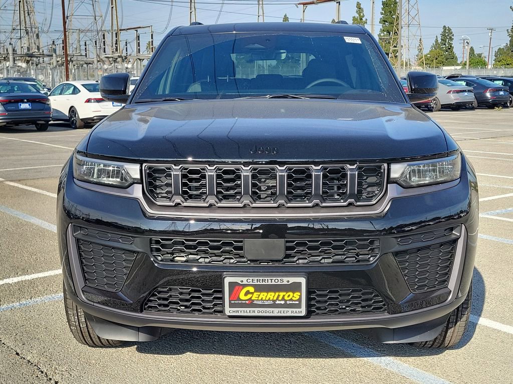 New 2026 Jeep Grand Cherokee Altitude AWD/4WD image 22