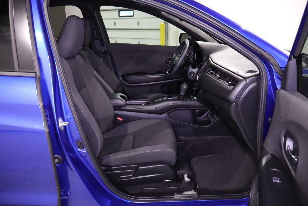 Used 2022 Honda HR-V Sport image 30