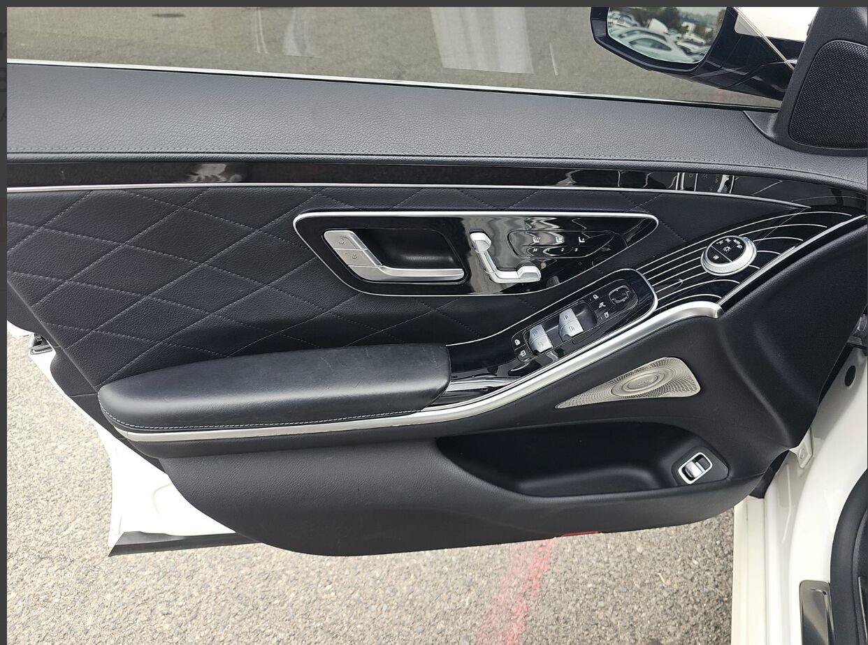 Used 2021 Mercedes-Benz S 580 4MATIC Sedan image 9