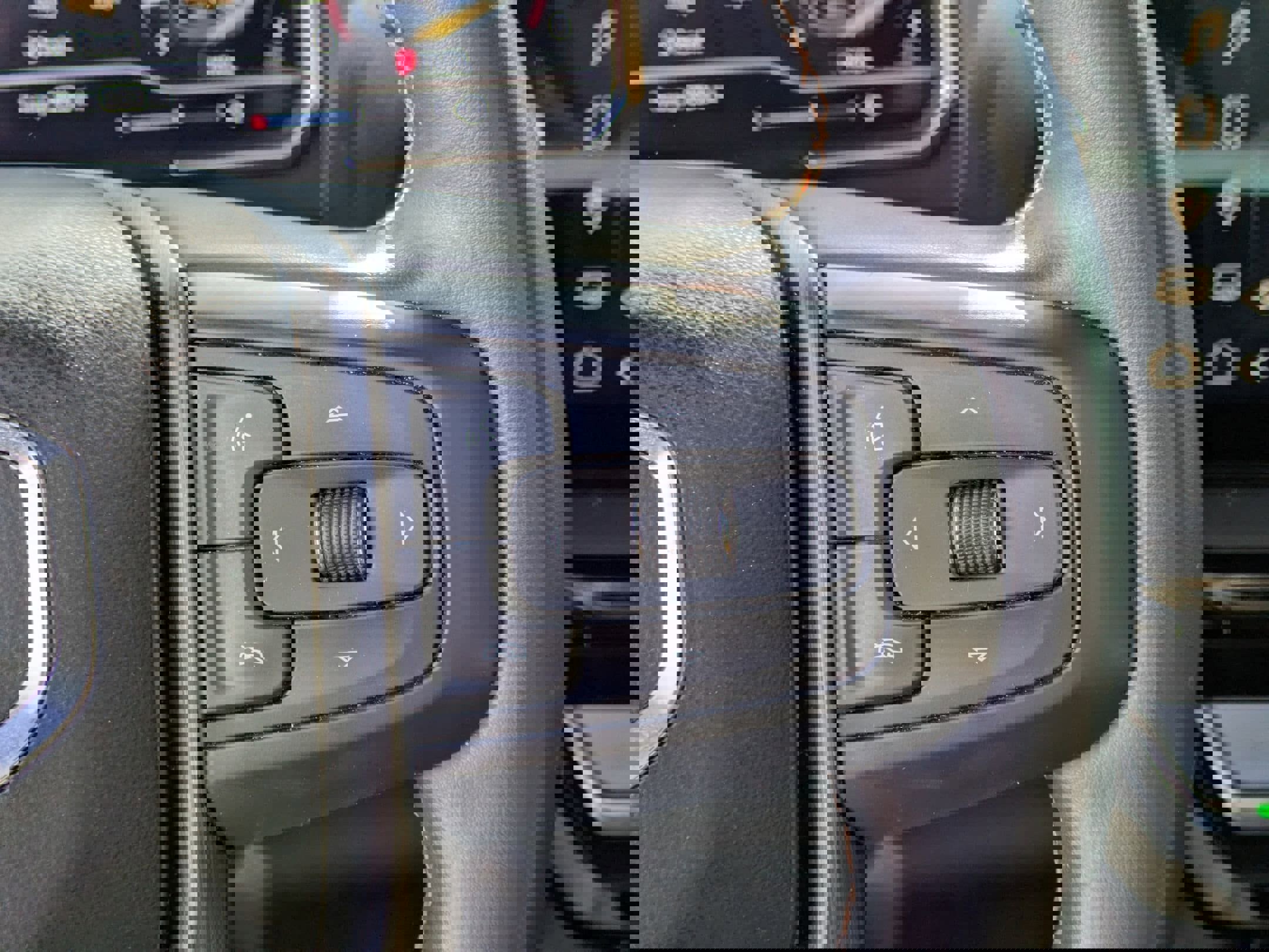 Used 2024 GMC Sierra 2500 AT4 w/ AT4 Premium Plus Package image 18