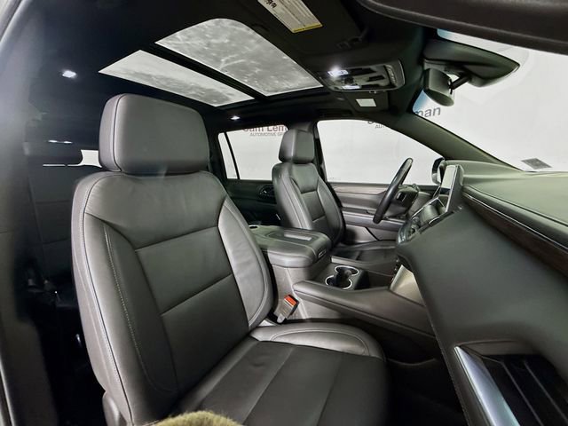Used 2021 Chevrolet Suburban Z71 w/ Luxury Package image 33