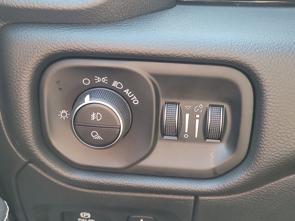 New 2026 RAM 1500 Laramie RWD image 31