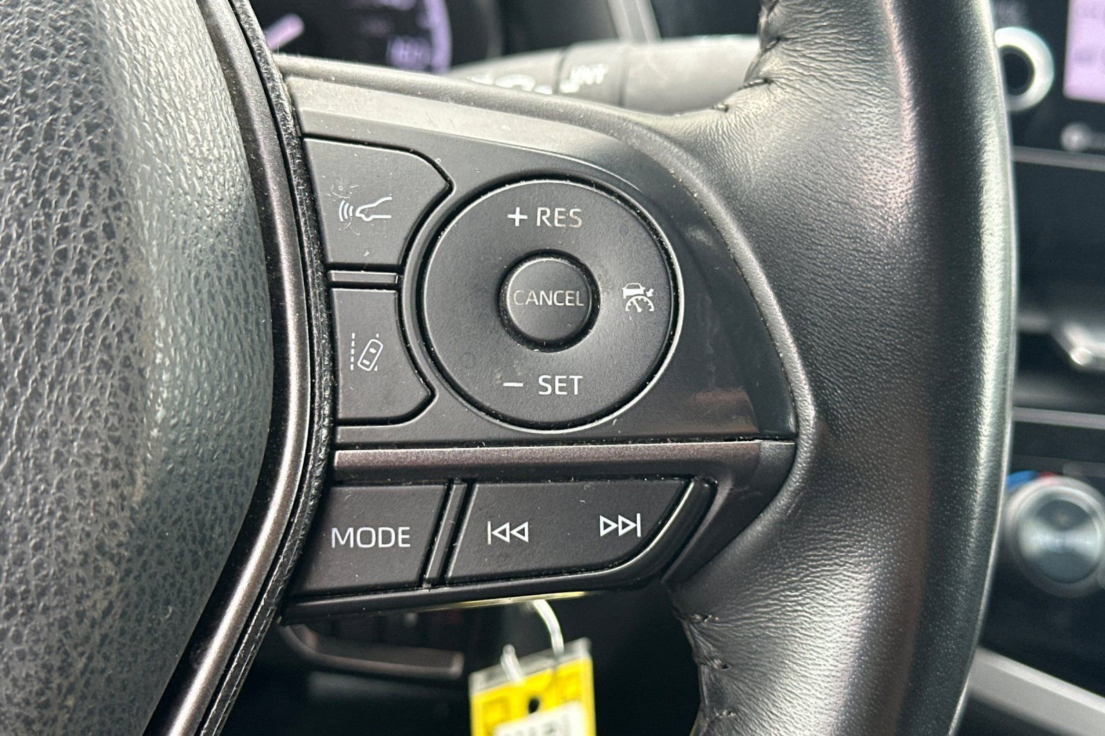 Used 2024 Toyota Camry SE image 36