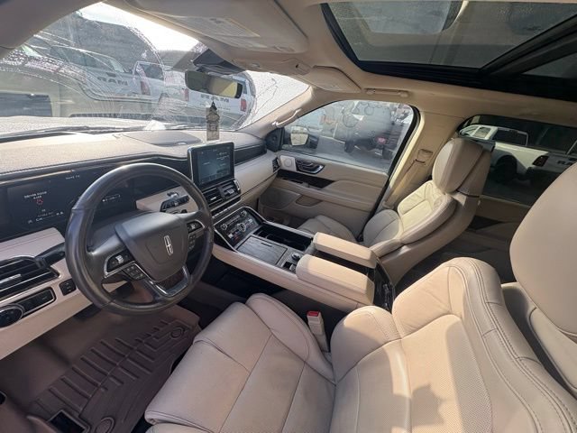 Used 2021 Lincoln Navigator L Reserve w/ Luxury Package AWD/4WD image 15