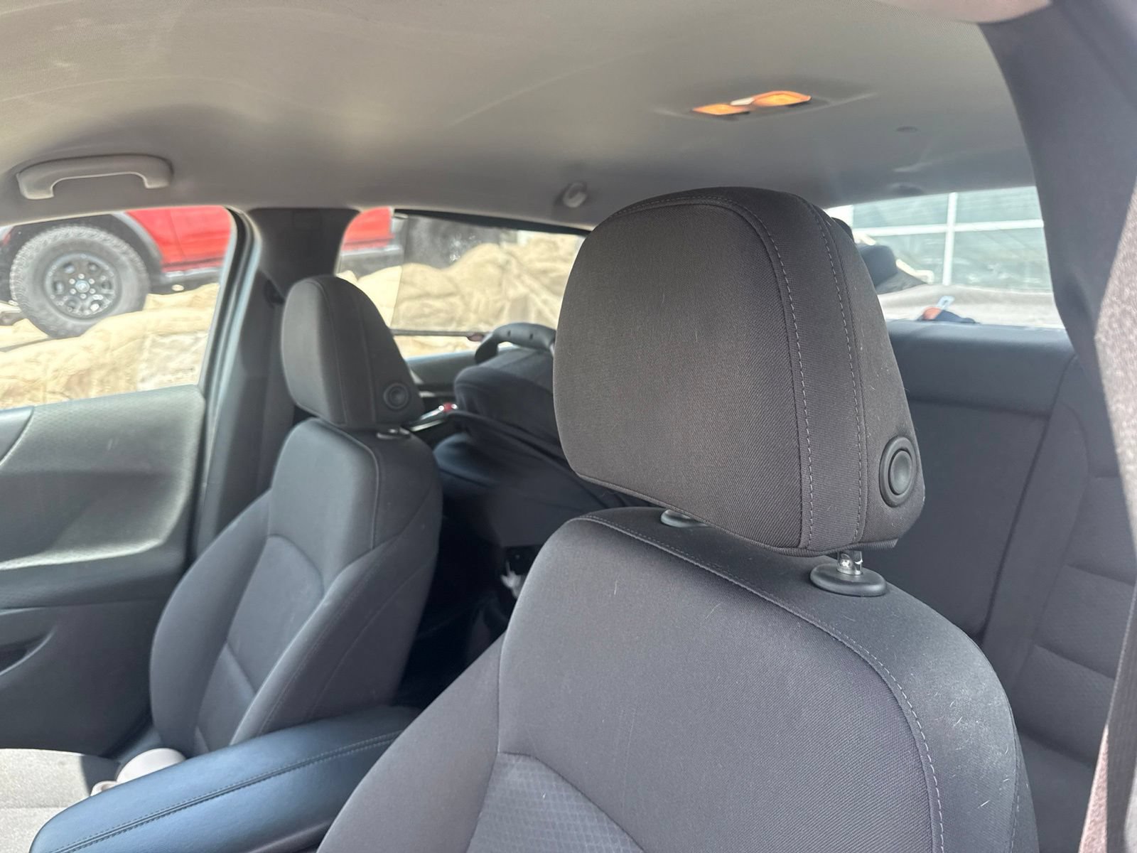 Used 2018 Chevrolet Malibu LT FWD image 8