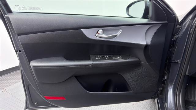 Used 2024 Kia Forte LX FWD image 12