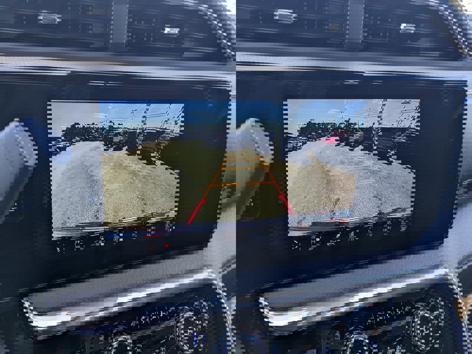 New 2025 GMC Sierra 2500 Denali w/ Denali Reserve Package image 17