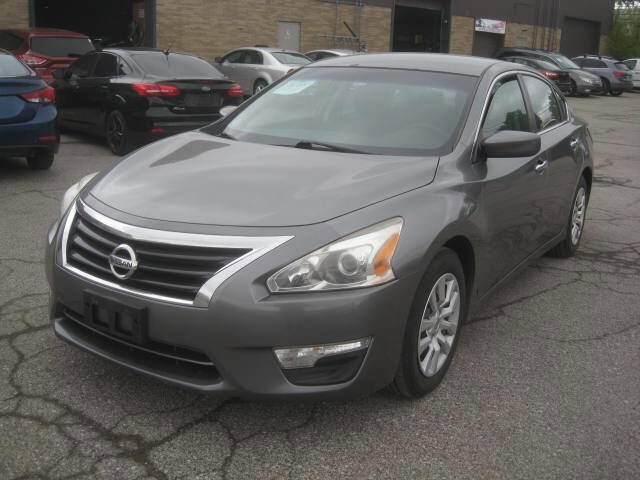 Used 2015 Nissan Altima 2.5 S w/ Power Driver Seat Package
