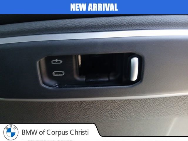 Used 2024 BMW X5 xDrive40i w/ M Sport Package AWD/4WD image 15
