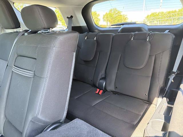 Certified 2024 Ford Explorer XLT RWD image 19