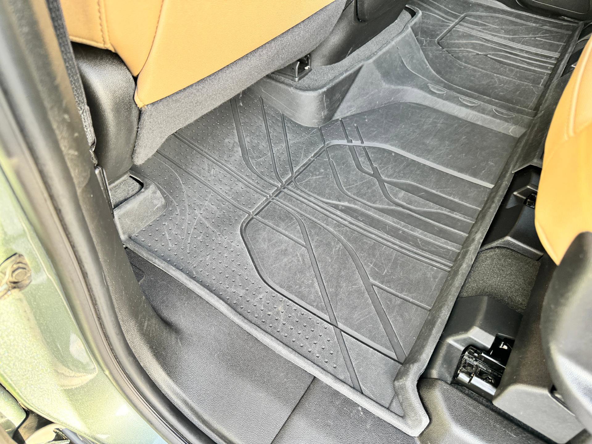 Used 2024 Chevrolet Tahoe Premier image 15