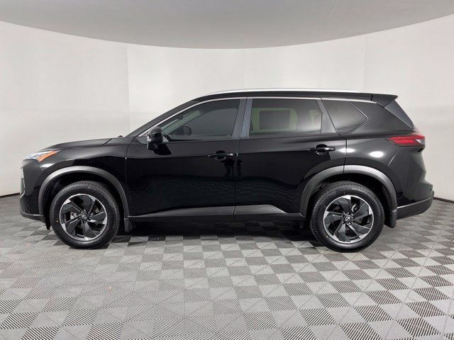 Used 2024 Nissan Rogue SV w/ SV Premium Package FWD image 7