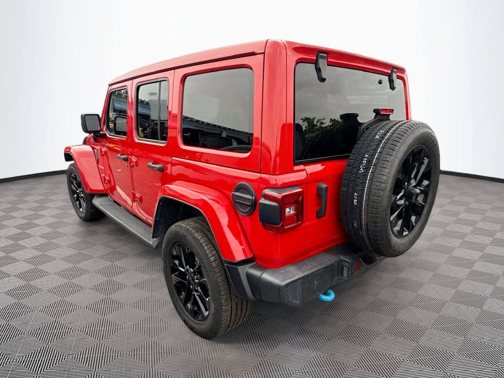 Certified 2022 Jeep Wrangler Unlimited Sahara AWD/4WD image 8