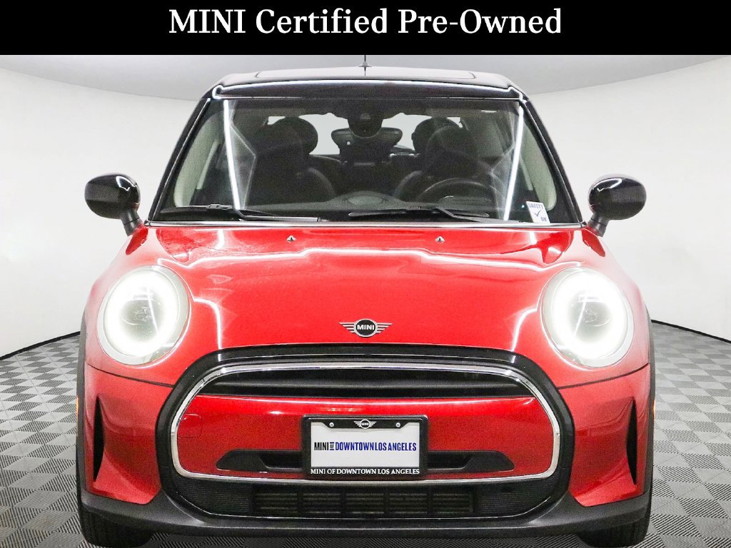 Used 2024 MINI Cooper 4-Door Hardtop FWD image 2