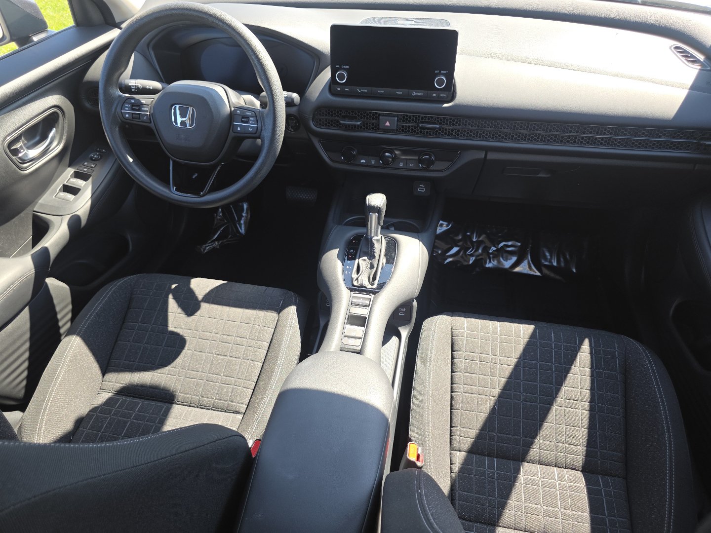 Certified 2024 Honda HR-V LX image 24