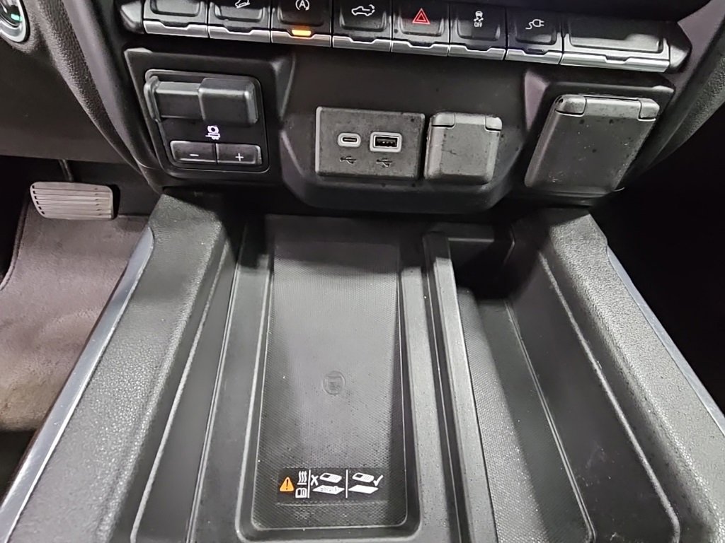 Used 2019 GMC Sierra 1500 SLT w/ SLT Premium Package image 22